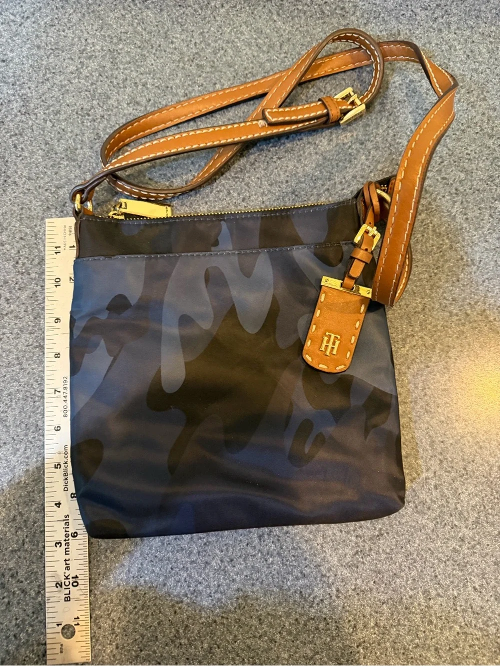 Tommy Hilfiger tommy hilfiger
